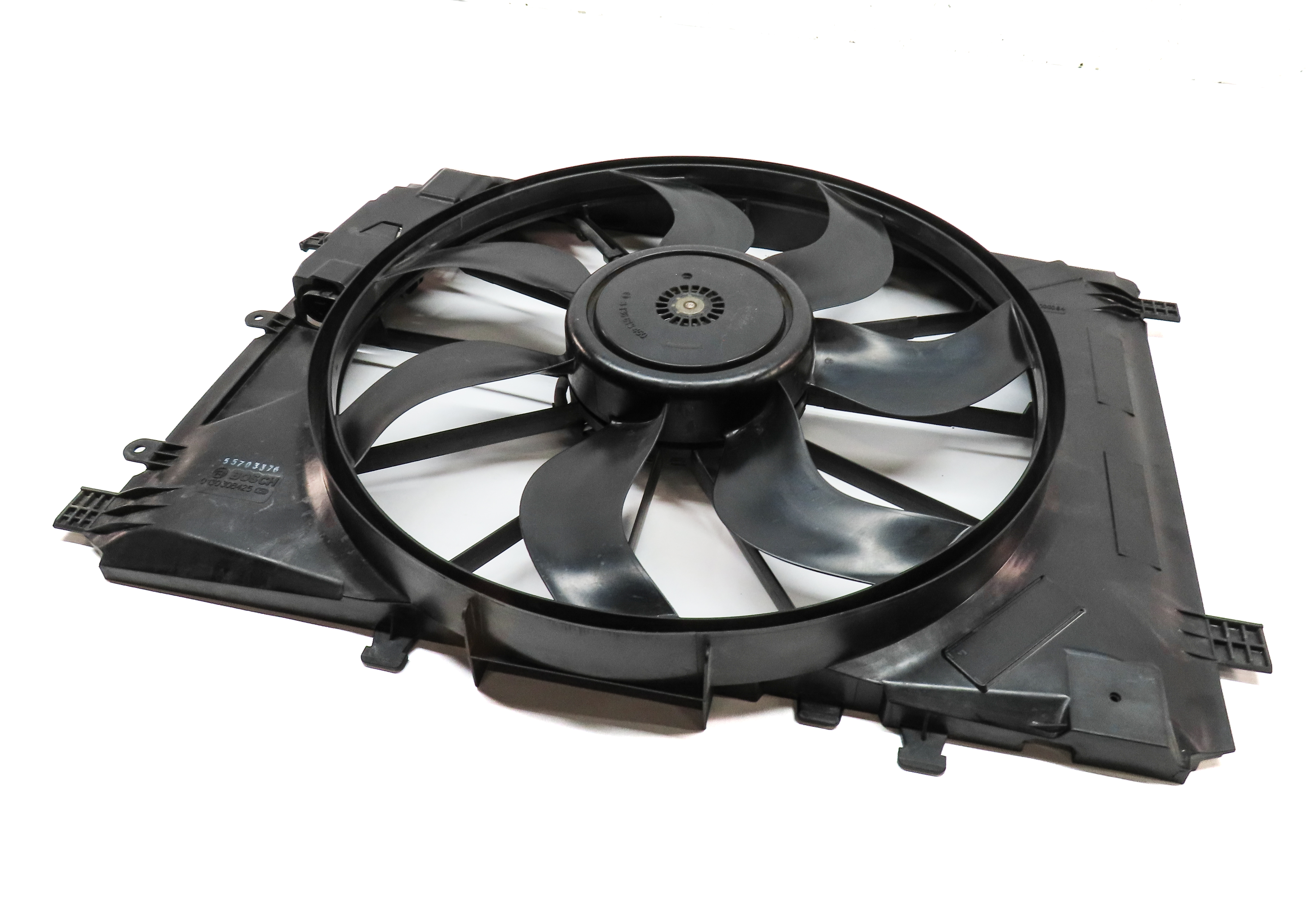 13-20 MERCEDES B CLA GLA SLK CLASS (C117 W172 W246 X156) RADIATOR COOLING FAN — exact item pictured